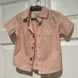 Calvin Klein Toddler 18 Month Pink & Gray Large Plaid Short Sleeve Button Down